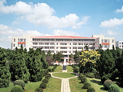 安徽大學中小學校園單位（wèi）LED護眼教（jiāo）室燈/LED黑板燈/節能燈改造案（àn）例（lì）